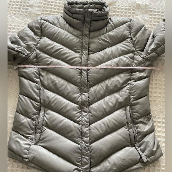 GAP Women’s Puffer Down Quilted Jacket Grey Sz L - Picture 12 of 12